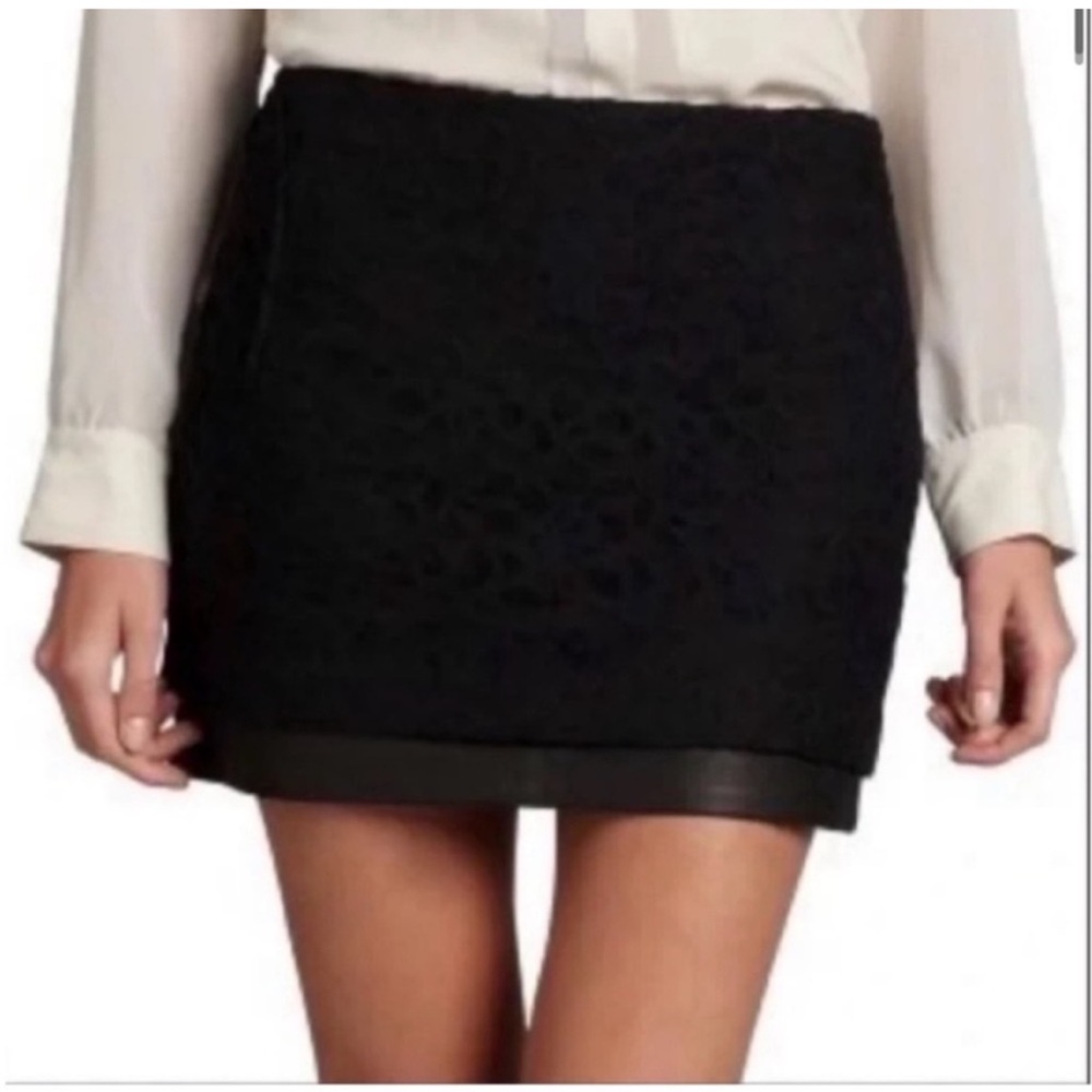 Diane Von Furstenberg Black Lace And Leather Elley Mini Skirt size zero